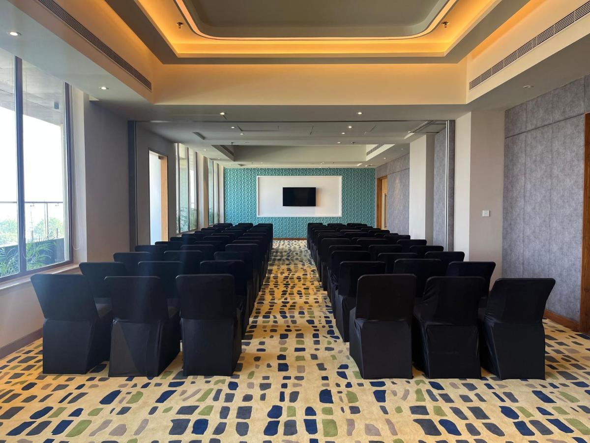 Ramada Encore By Wyndham Amritsar Airport Kültér fotó