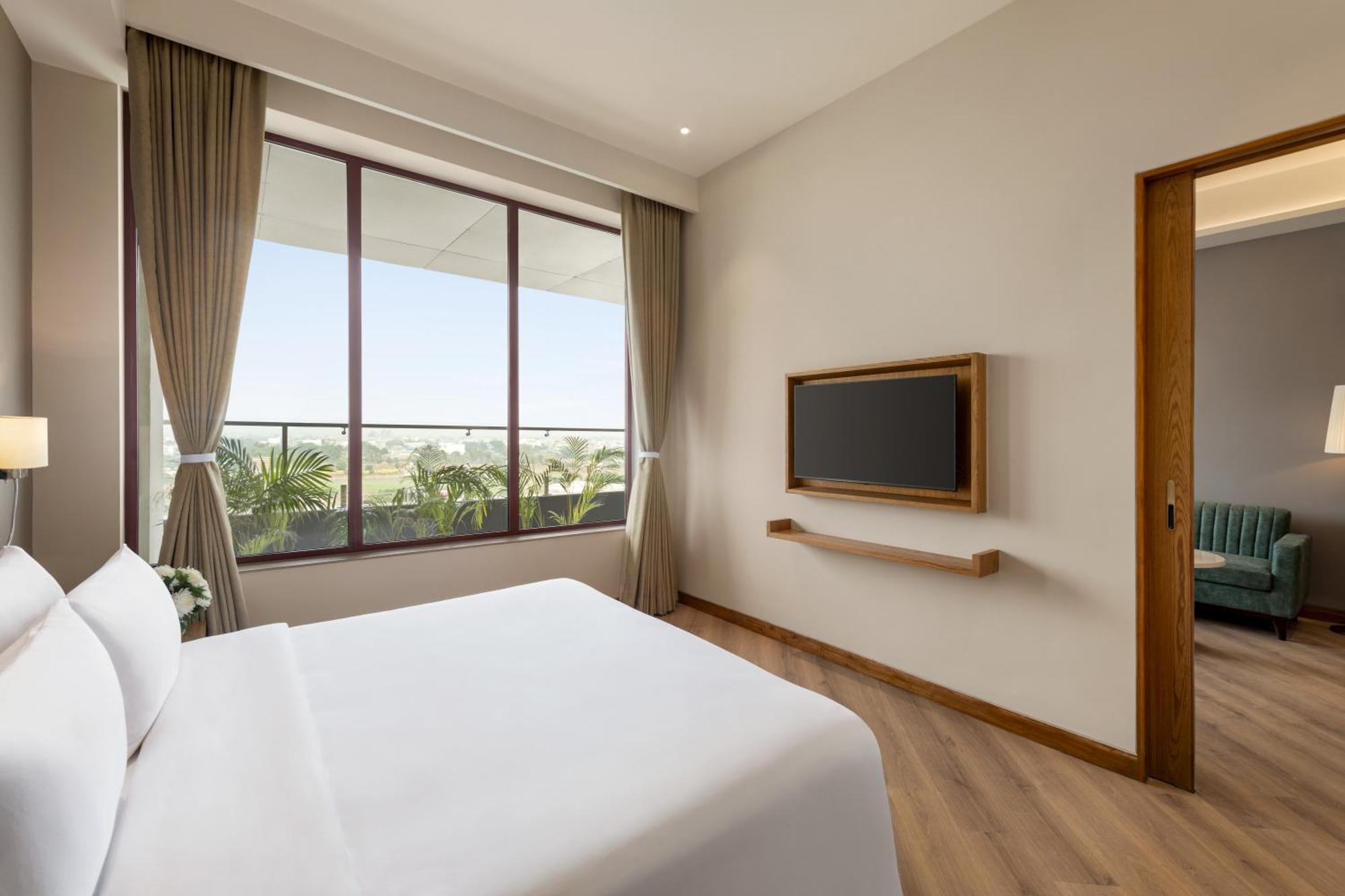 Ramada Encore By Wyndham Amritsar Airport Kültér fotó