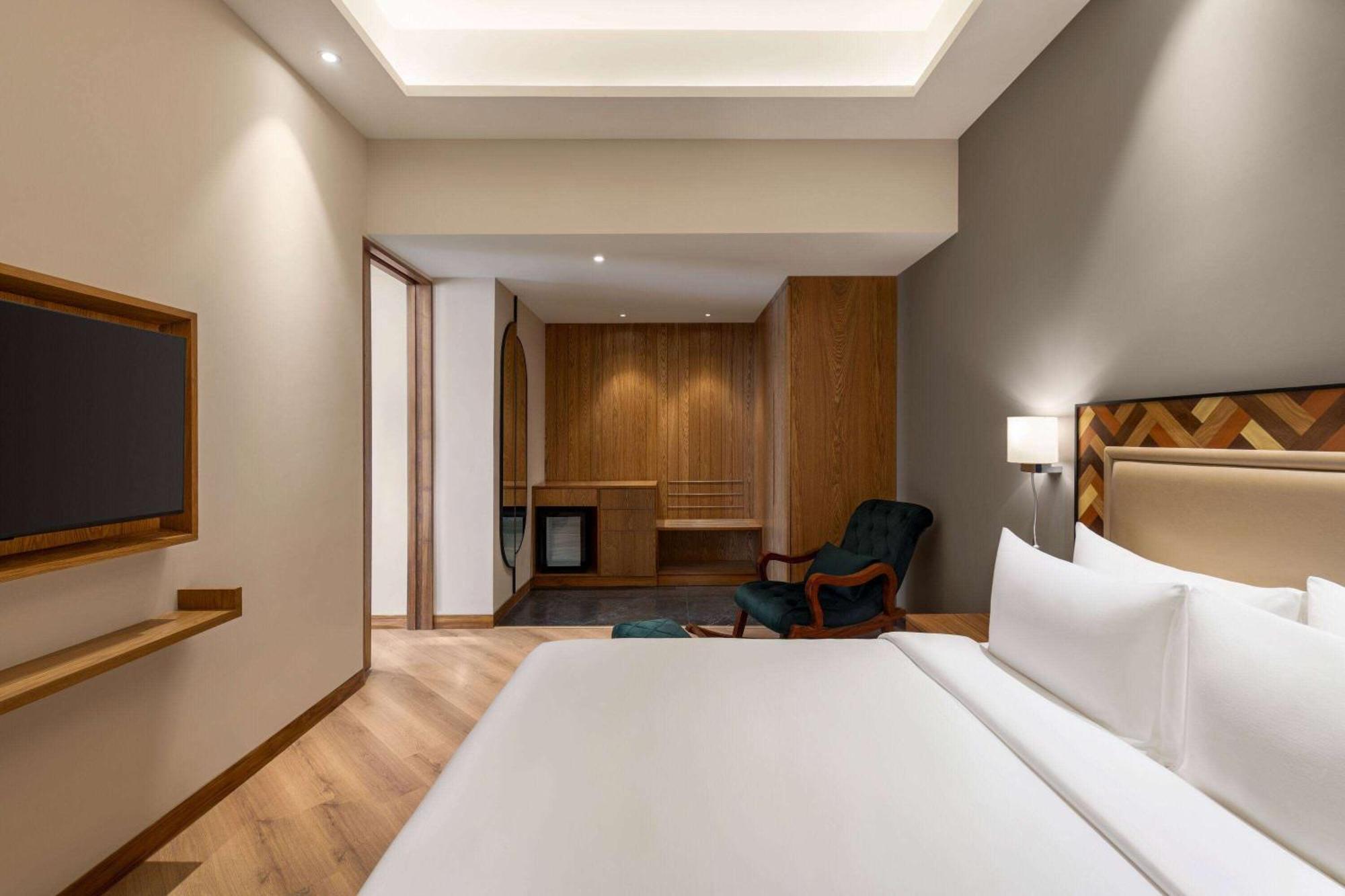 Ramada Encore By Wyndham Amritsar Airport Kültér fotó